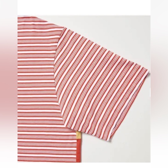 Uniqlo Marni Striped Crew Neck
T-Shirt Red japan import size M - Picture 4 of 4